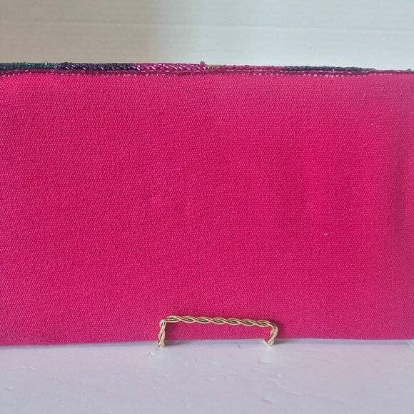 Beaded Geometric Print Fuschia Clutch w/Detachable Chain Strap - Picture 3 of 6